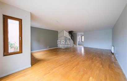 Kemer Country Su Evlerinde 6+2 Kiralık Müstakil Villa