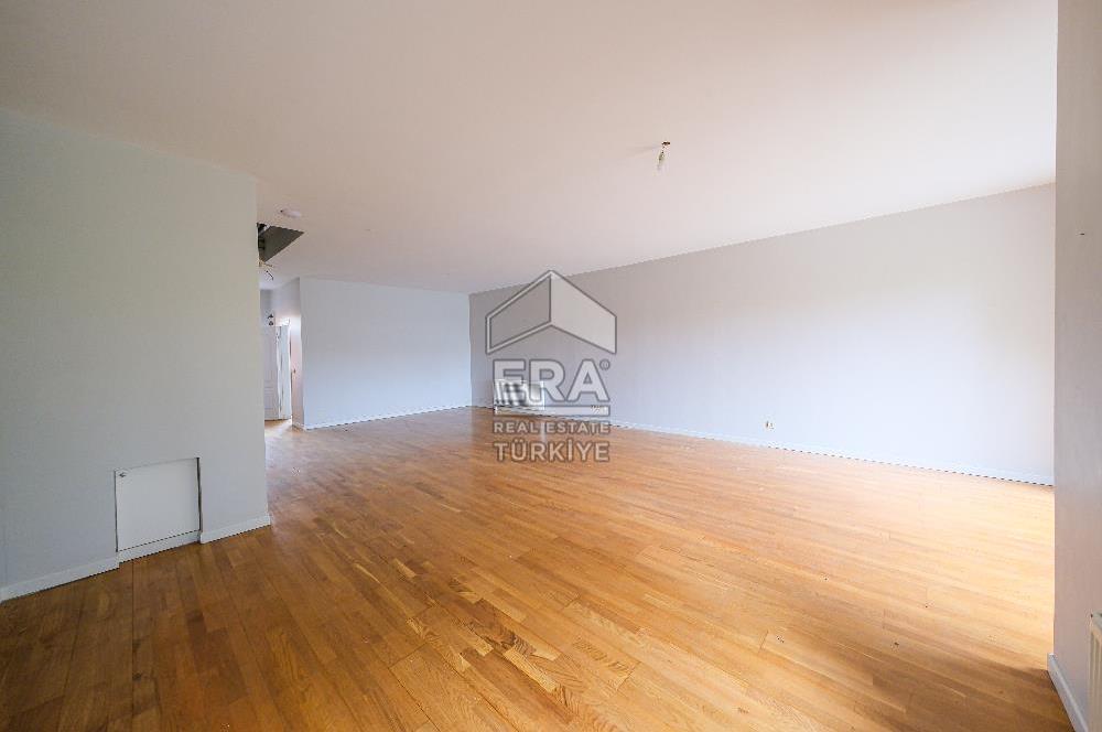 Kemer Country Su Evlerinde 6+2 Kiralık Müstakil Villa