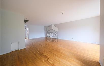 Kemer Country Su Evlerinde 6+2 Kiralık Müstakil Villa