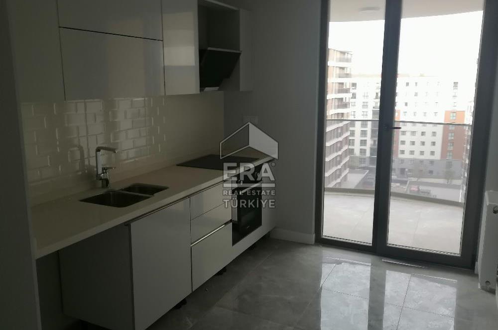 Pendik Siltaş Panoramada 3+1 Kiralık Lüks Deniz Görür Daire