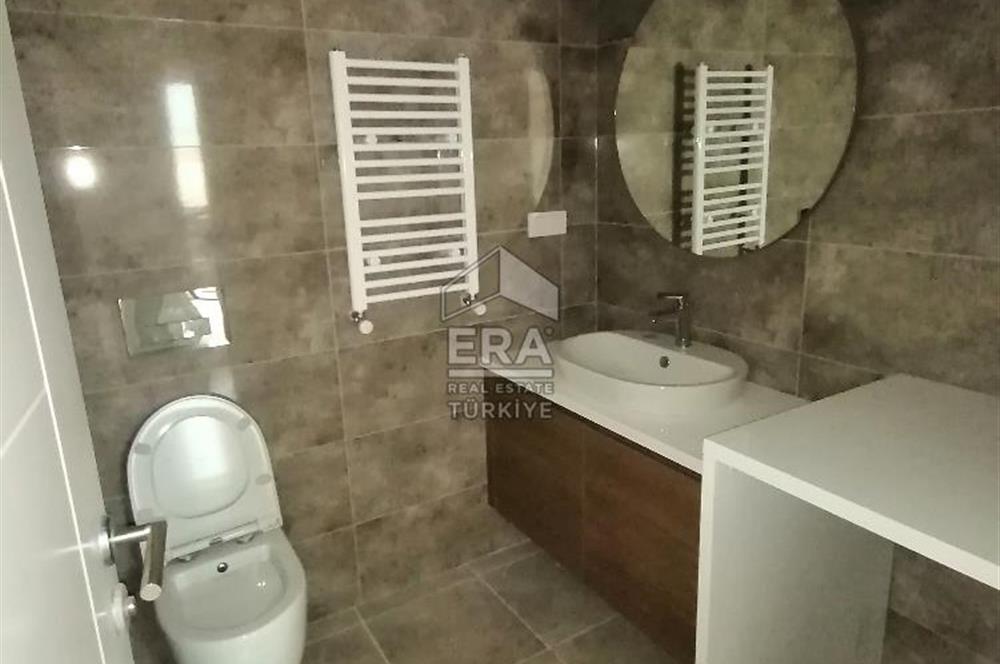 Pendik Siltaş Panoramada 3+1 Kiralık Lüks Deniz Görür Daire
