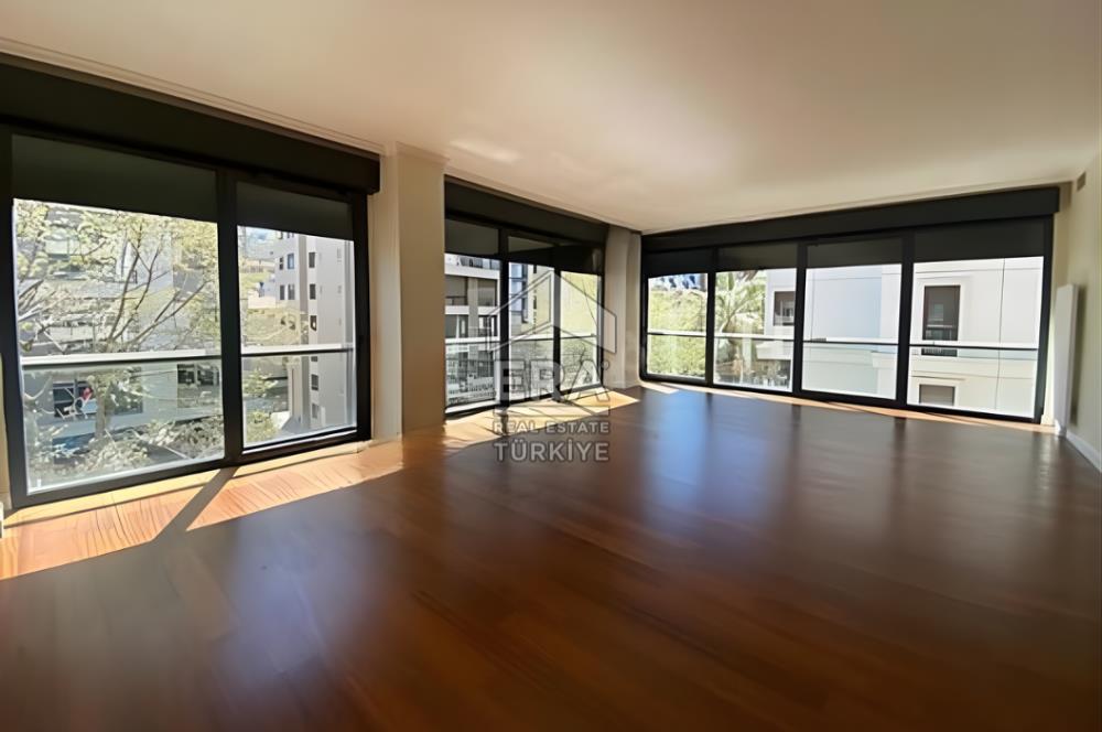 SUADİYE VAPURYOLU SOKAK CADDEYE 2.BİNA 6.KATTA 3+1 SATILIK DAİRE