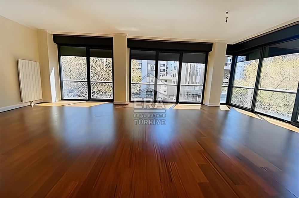 SUADİYE VAPURYOLU SOKAK CADDEYE 2.BİNA 6.KATTA 3+1 SATILIK DAİRE