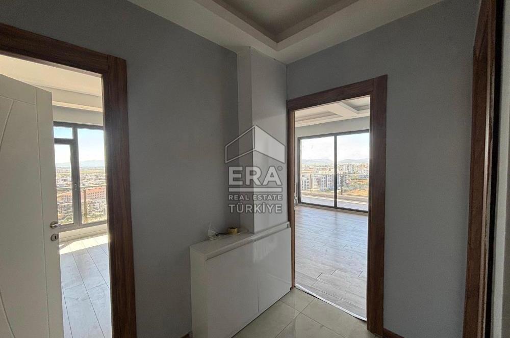 GRAND TWİN TOWERS BLOKLARINDA SATILIK 3+1 GENİŞ CEPHELİ DAİRE