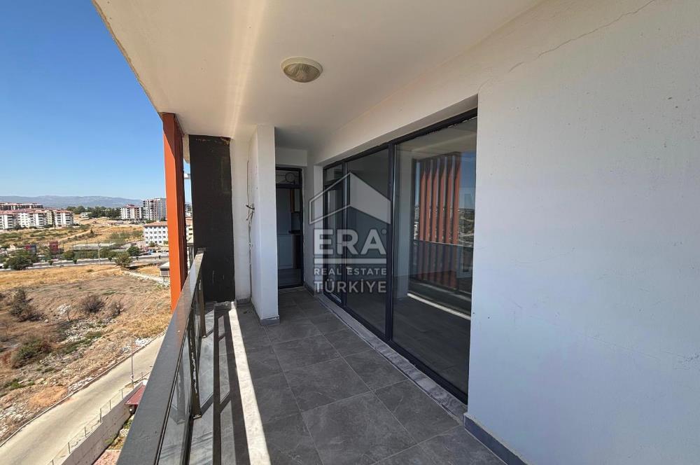 GRAND TWİN TOWERS BLOKLARINDA SATILIK 3+1 GENİŞ CEPHELİ DAİRE