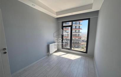 GRAND TWİN TOWERS BLOKLARINDA SATILIK 3+1 GENİŞ CEPHELİ DAİRE