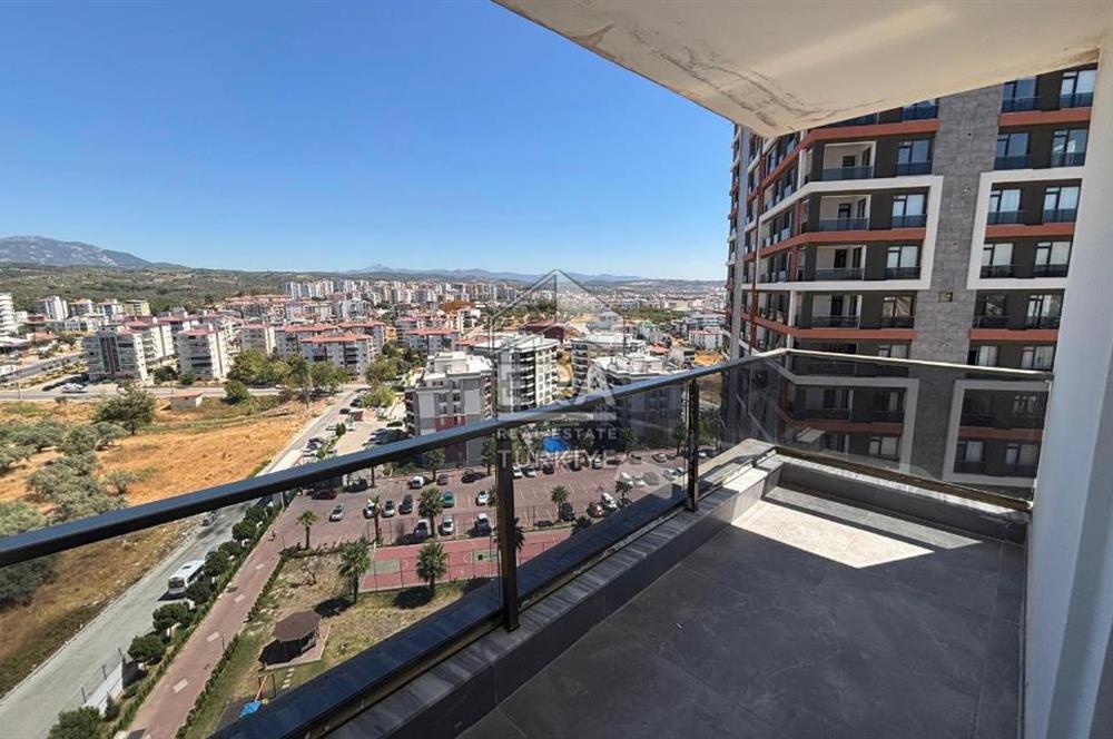 GRAND TWİN TOWERS BLOKLARINDA SATILIK 3+1 GENİŞ CEPHELİ DAİRE