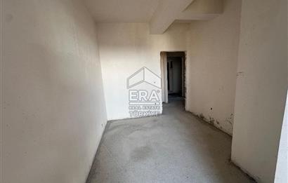 BARBAROS MAHALLESİNDE ADALAR MANZARALI 2+2 DUBLEKS DAİRE