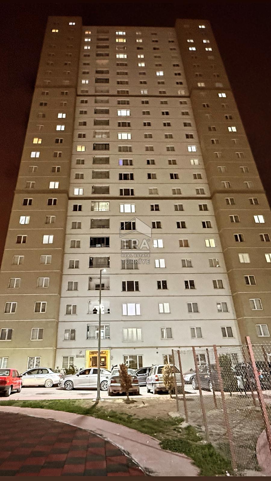 7/24 GÜVENLİKLİ SİTE İÇERİSİNDE 17.KAT ANKARA MANZARALI 3+1DAİRE