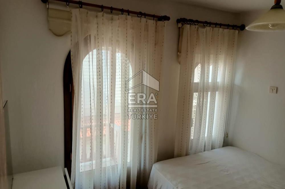 KUŞADASI DENİZE SIFIR YAZLIK 