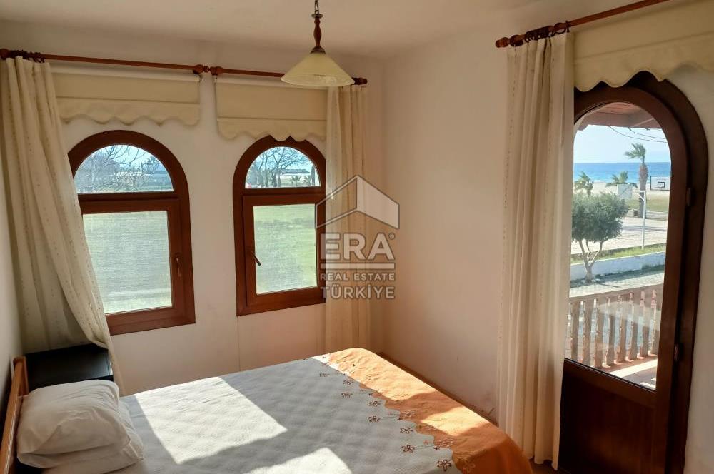 KUŞADASI DENİZE SIFIR YAZLIK 