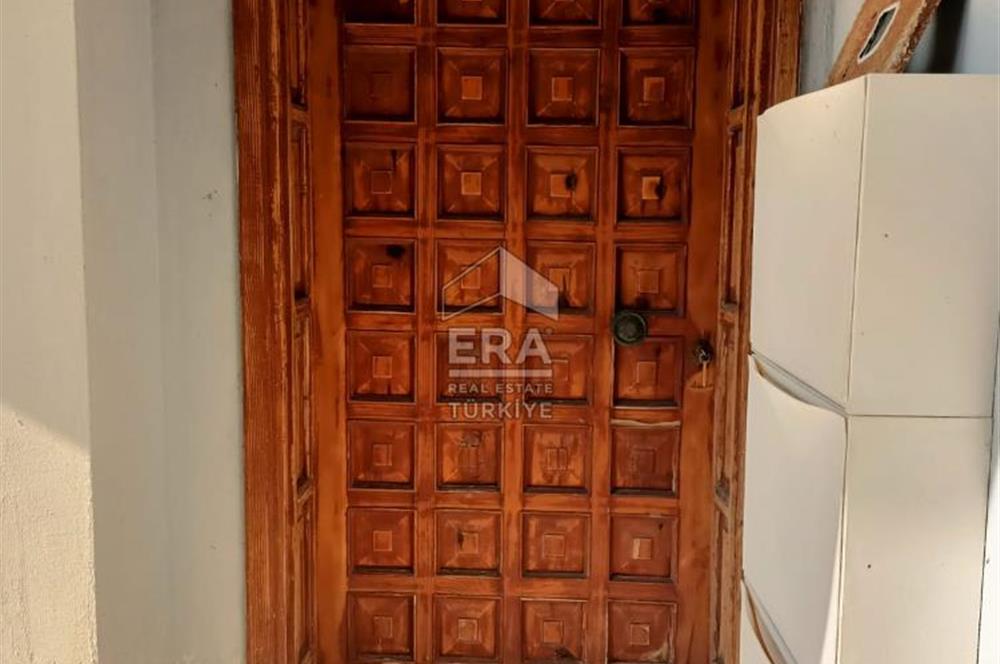 KUŞADASI DENİZE SIFIR YAZLIK 