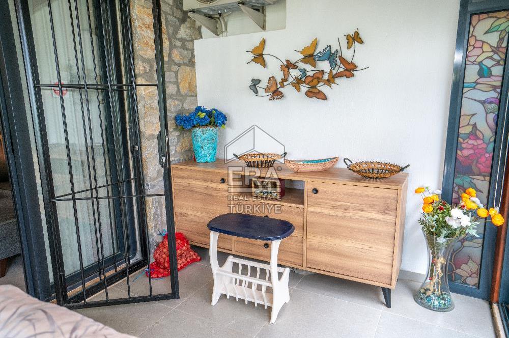 Datça Merkezde Nezih Sitede Satılık Denize Yakın 1+1 65m² Bahçe Katı Daire