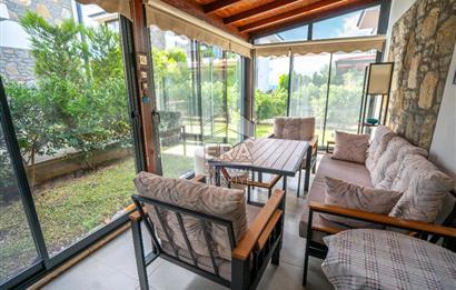 Datça Merkezde Nezih Sitede Satılık Denize Yakın 1+1 65m² Bahçe Katı Daire