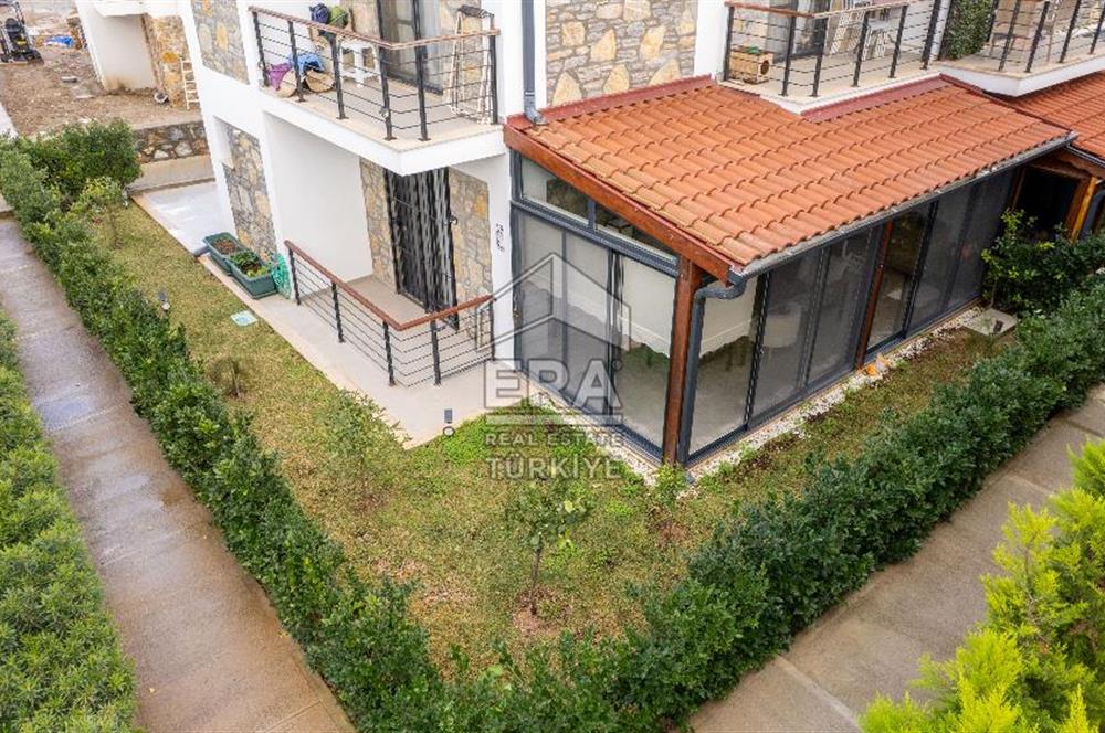 Datça Merkezde Nezih Sitede Satılık Denize Yakın 1+1 65m² Bahçe Katı Daire