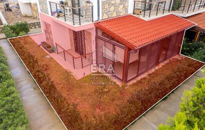 Datça Merkezde Nezih Sitede Satılık Denize Yakın 1+1 65m² Bahçe Katı Daire