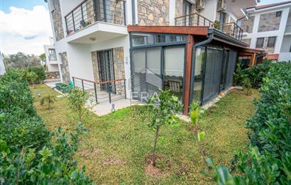 Datça Merkezde Nezih Sitede Satılık Denize Yakın 1+1 65m² Bahçe Katı Daire