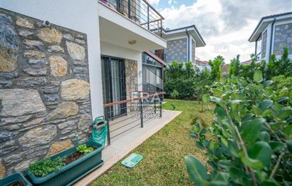 Datça Merkezde Nezih Sitede Satılık Denize Yakın 1+1 65m² Bahçe Katı Daire