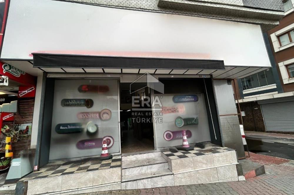 GAZİOSMANPAŞA'NIN KALBİNDE SANAYİN ARKASINDA 3 KATLI KÖŞE DÜKKAN