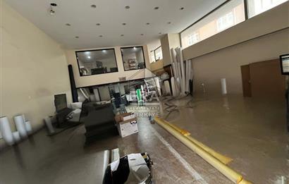 GAZİOSMANPAŞA'NIN KALBİNDE SANAYİN ARKASINDA 3 KATLI KÖŞE DÜKKAN