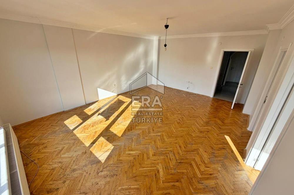 NATOYOLU CD. ÜZERİ 3+1 MERKEZİ KONUMDA YENİ PARKE+KAPILAR+MUTFAK