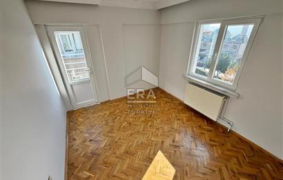 NATOYOLU CD. ÜZERİ 3+1 MERKEZİ KONUMDA YENİ PARKE+KAPILAR+MUTFAK