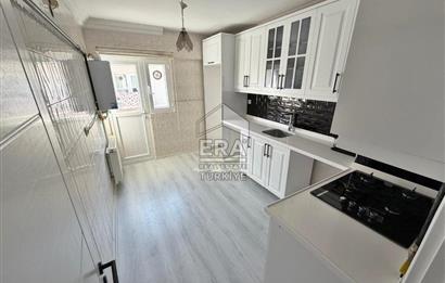 NATOYOLU CD. ÜZERİ 3+1 MERKEZİ KONUMDA YENİ PARKE+KAPILAR+MUTFAK