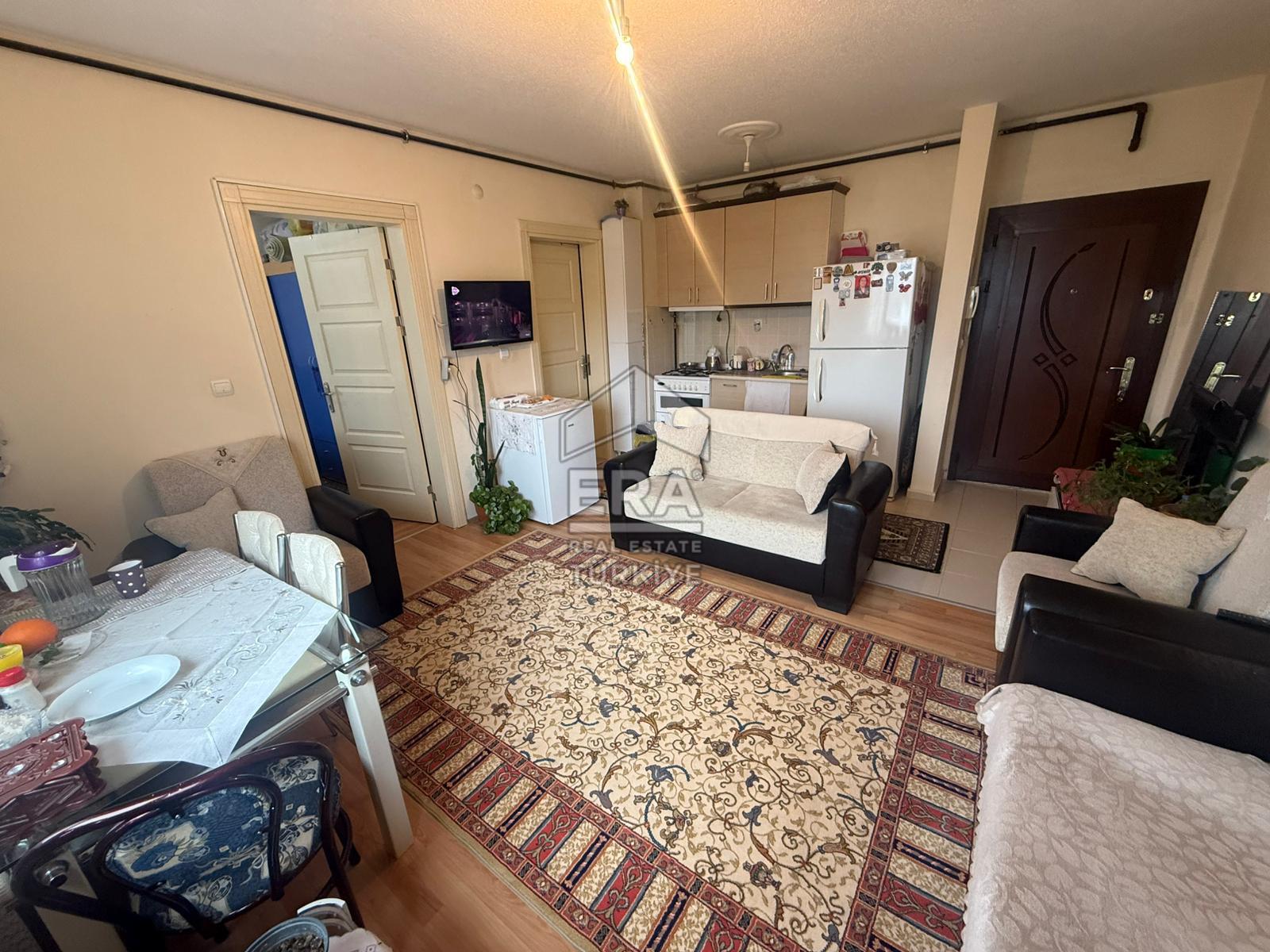 ERA CİTY | ZİRVEKENT MAHALLESİNDE SATILIK 2. KAT 1+1 DAİRE