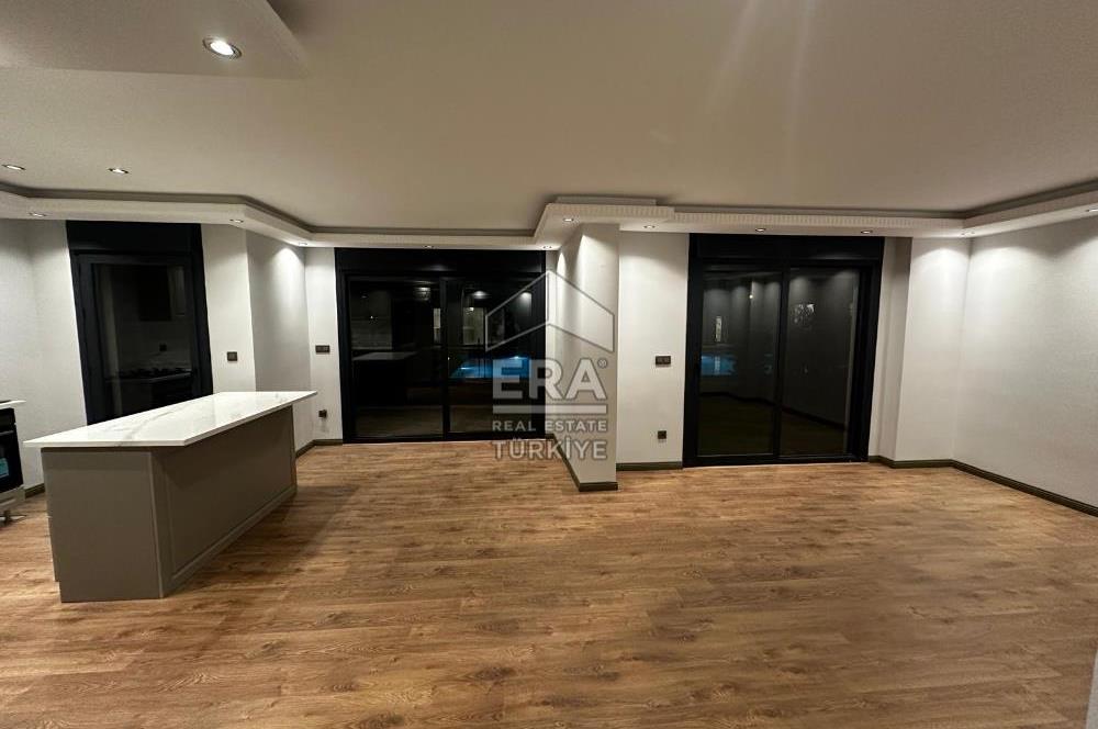 ERA VİZYONDAN HARİKA KONUMDA 4+1 SATILIK VİLLA 