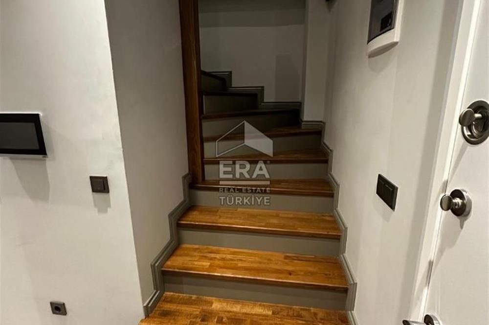 ERA VİZYONDAN HARİKA KONUMDA 4+1 SATILIK VİLLA 