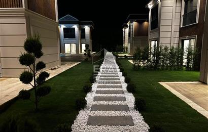 ERA VİZYONDAN HARİKA KONUMDA 4+1 SATILIK VİLLA 