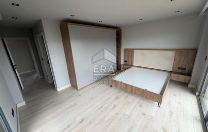 ŞİLE'DE 6+2 HAVUZLU TRİPLEKS VİLLA 