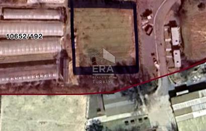 Sarıyer Gümüşdere Satılık 1411 m2 Bahçe 