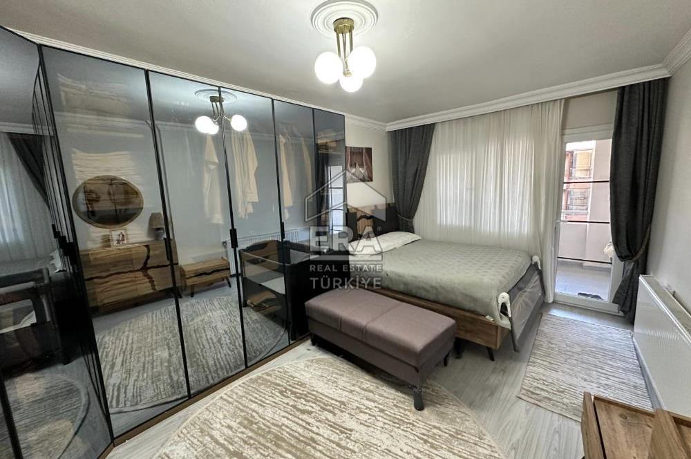 GAZİEMİR ÖNDER CADDESİNDE TADİLATLI 2+1 KİRALIK DAİRE