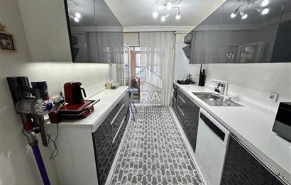 GAZİEMİR ÖNDER CADDESİNDE TADİLATLI 2+1 KİRALIK DAİRE