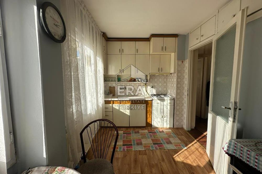 Bahçelievler Hastane Yakını 2+1 Ara Kat Eşyalı Kiralık Daire