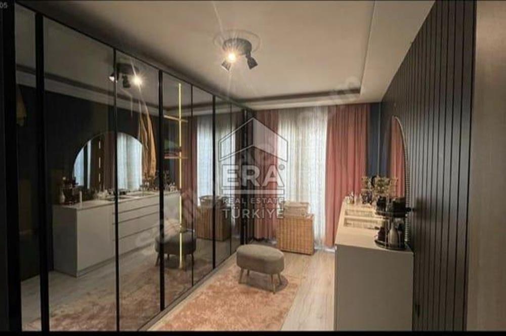 BUCA Şirinyer' de / Kapalı Otoparklı 2+1 Daire