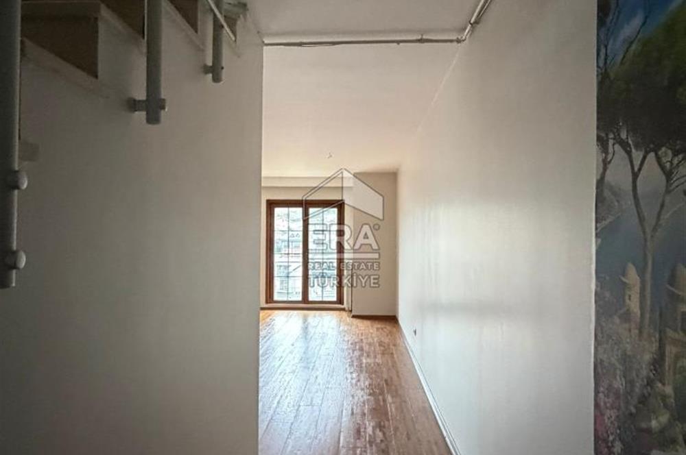 Belkıs Konaklarında Bahçeli 3+1 Çatı Dubleks