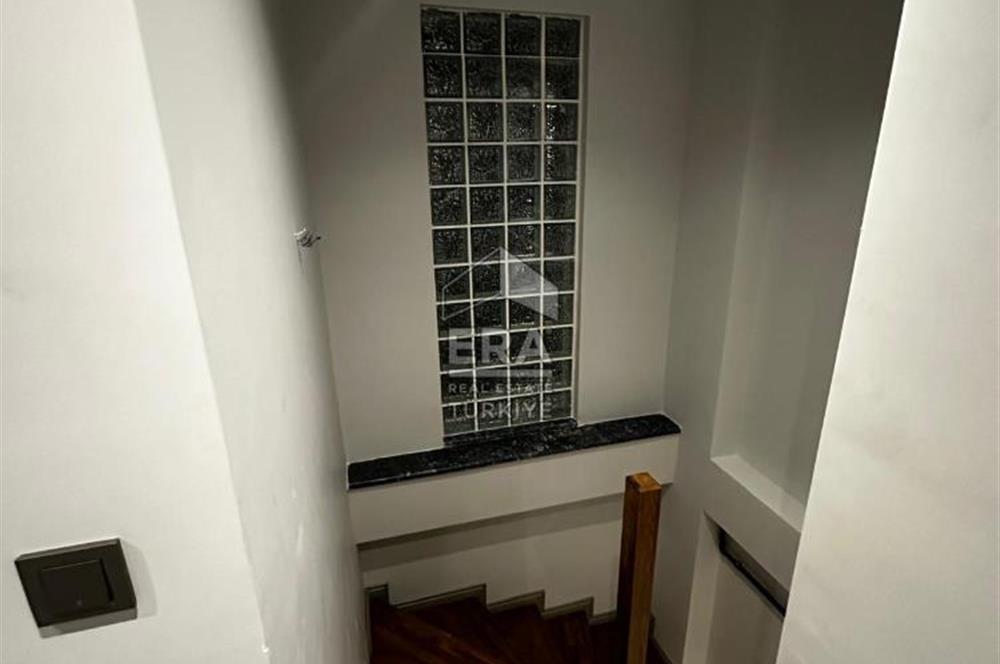 ERA VİZYONDAN HARİKA KONUMDA 4+1 SATILIK VİLLA 