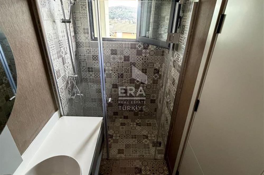 ŞİLE'DE 6+2 HAVUZLU TRİPLEKS VİLLA 