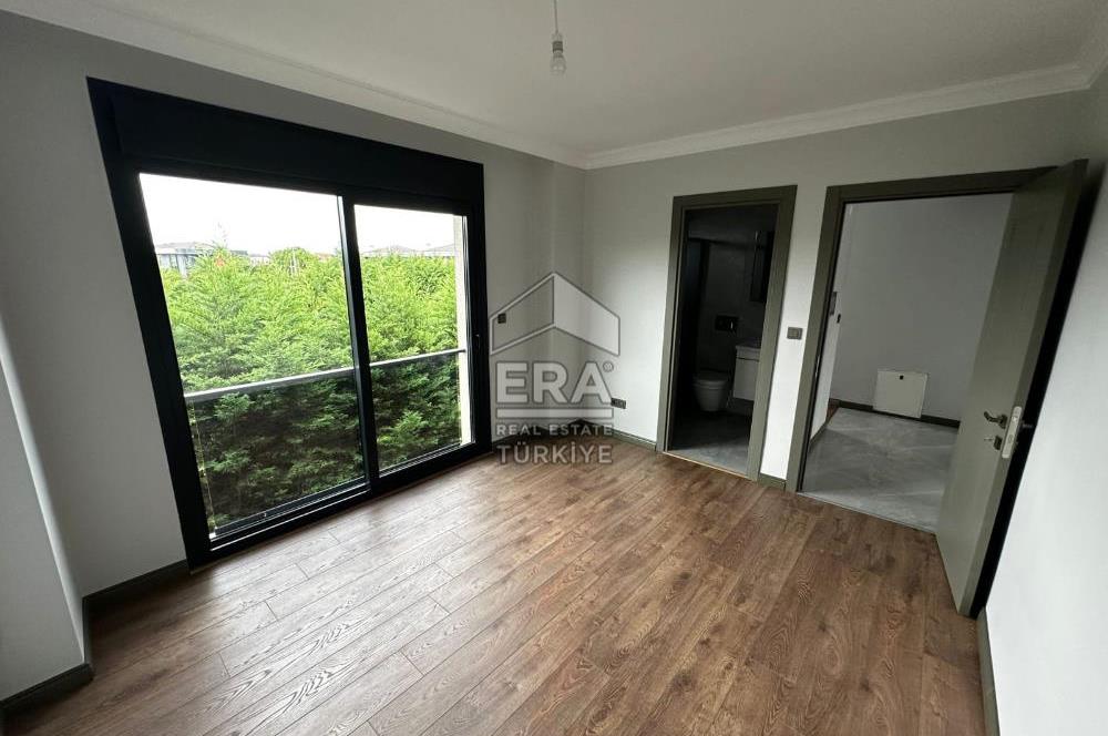 ERA VİZYONDAN HARİKA KONUMDA 4+1 SATILIK VİLLA 