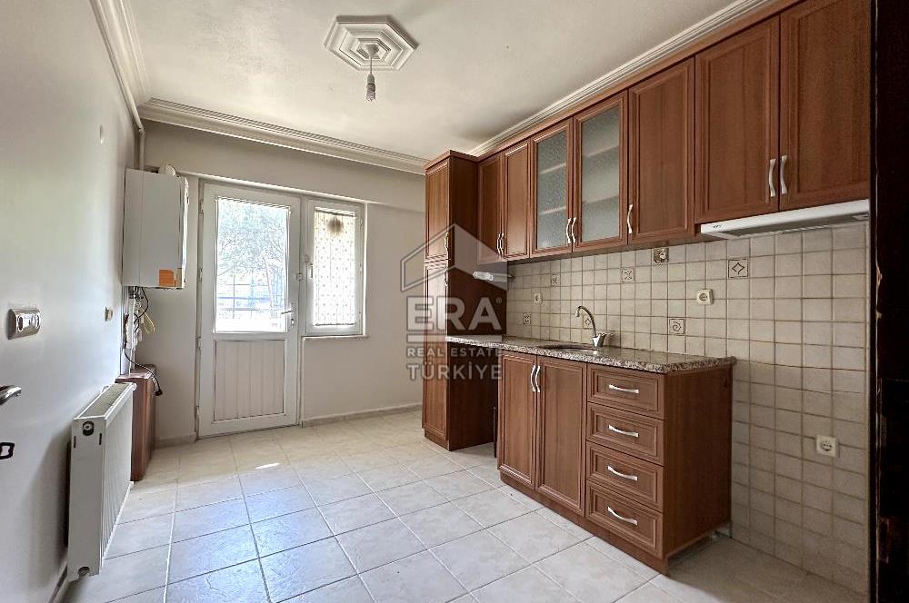 ERA SÖZ DEN PAŞAALANI MAHALLESİNDE KİRALIK 3+1 DAİRE