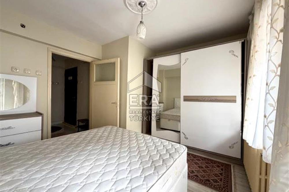 ERA SÖZ DEN KIZILAY CADDESİNDE EŞYALI KİRALIK 2+1 DAİRE