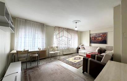 ERA SÖZ DEN KIZILAY CADDESİNDE EŞYALI KİRALIK 2+1 DAİRE