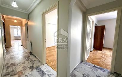 KASAPLAR MAHALLESİNDE HEYKELE YAKIN KONUMDA SATILIK GENİŞ 2+1 DAİRE