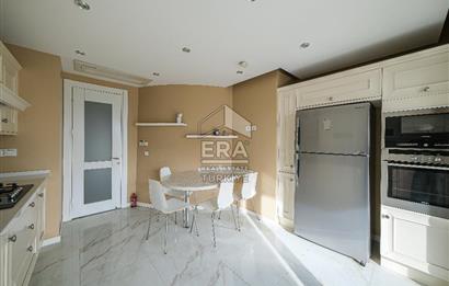 İstanbul Saraylarında Ferah ve Aydınlık Lüks 4+1 Daire