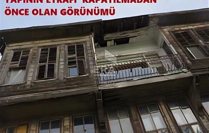 ÜSKÜDAR İHSANİYE MAHALLESİNDE BAHÇELİ AHŞAP EV VE KAGİR KULÜBE