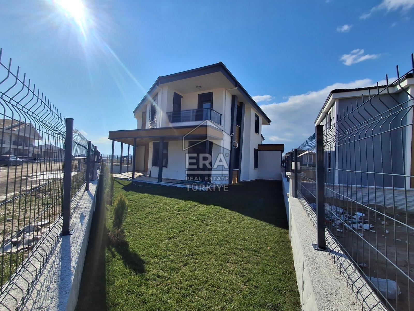 Ayvalık Küçükköy Satılık Villa!!!