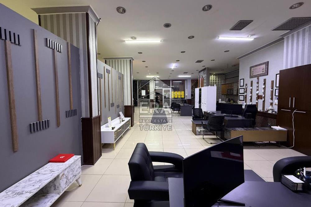 Dereboyu Cad. Üzeri 350 m² Devren Satılık Dükkan Her İşe Uygun