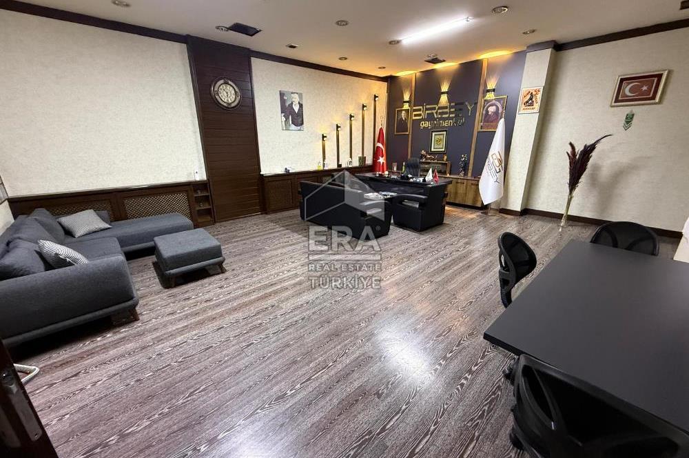 Dereboyu Cad. Üzeri 350 m² Devren Satılık Dükkan Her İşe Uygun